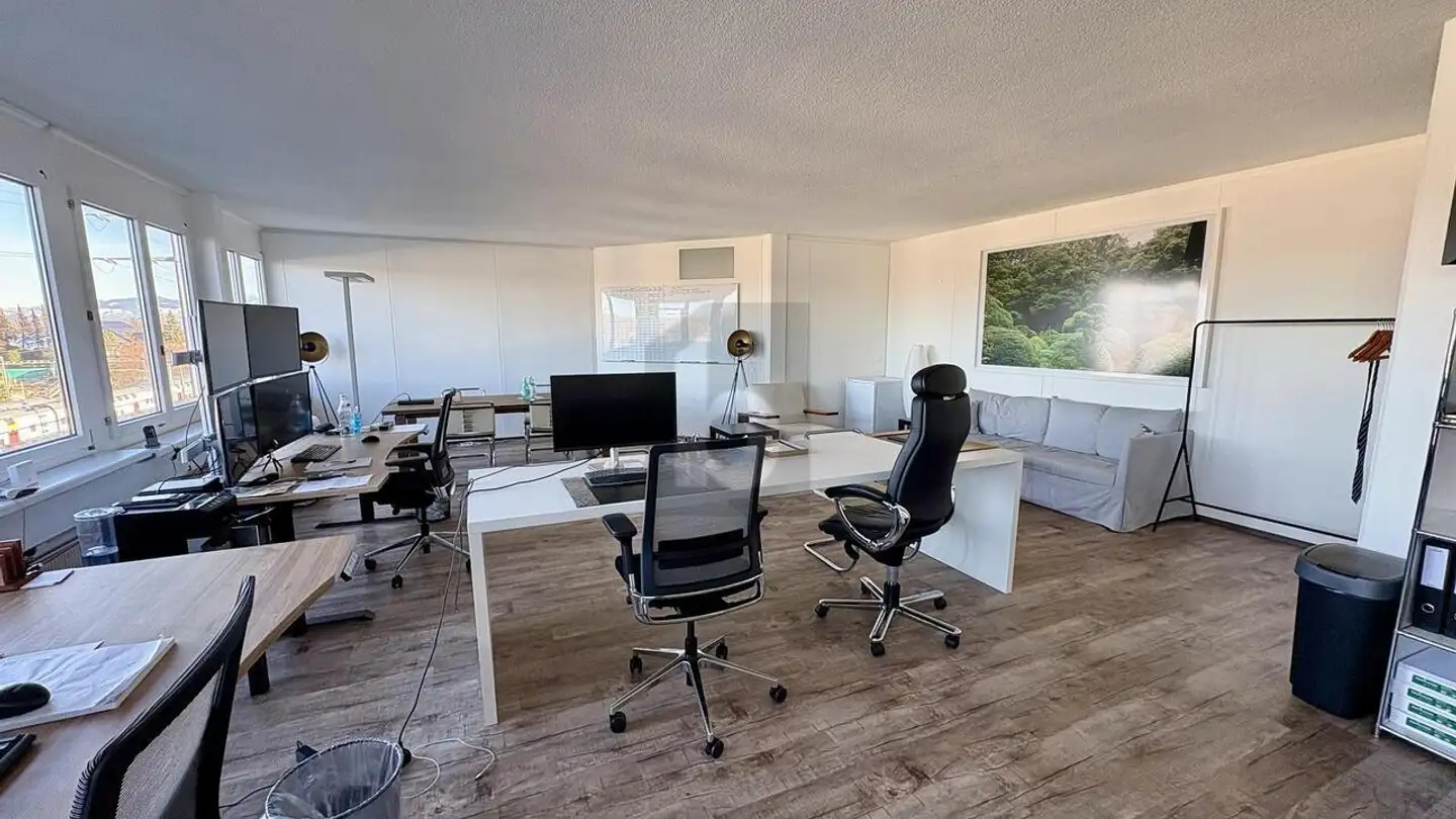 Bürofläche mieten - 8808 Pfäffikon SZ
