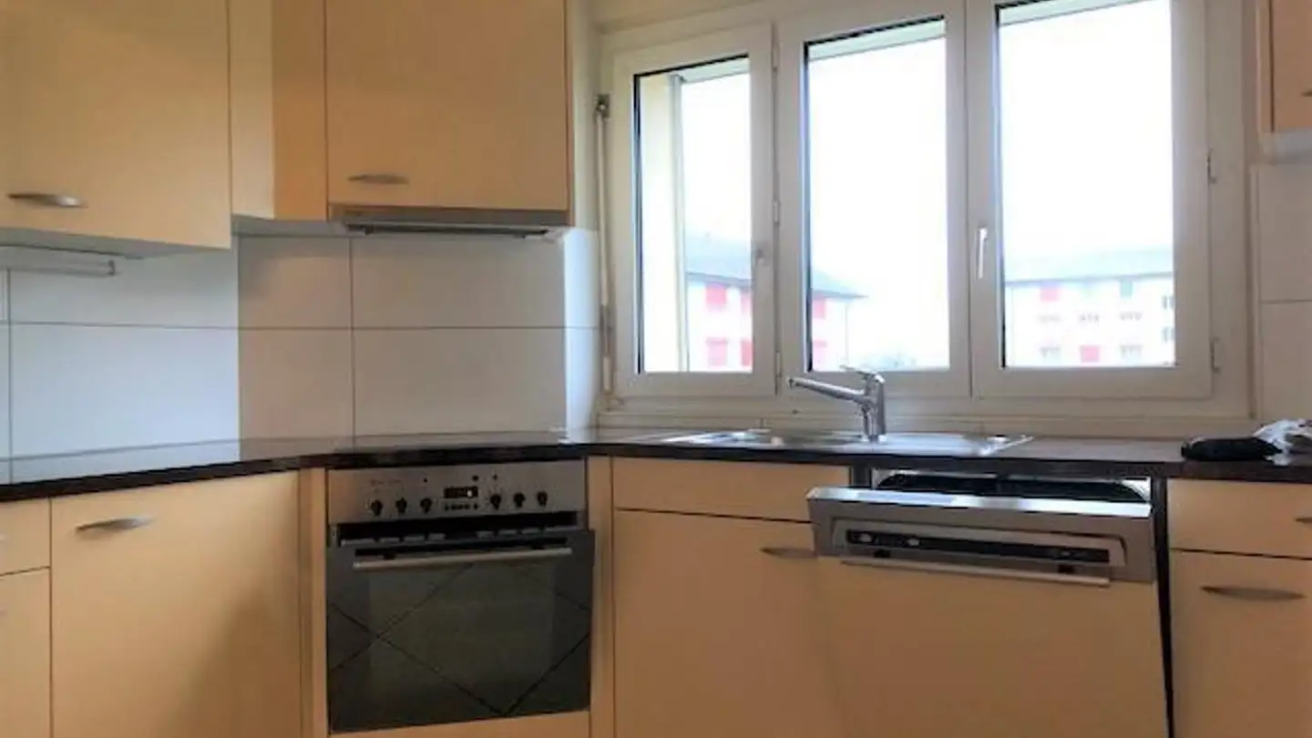 Apartment for rent - Rue Du Closel 24, 2074 Marin-Epagnier - Photo 2