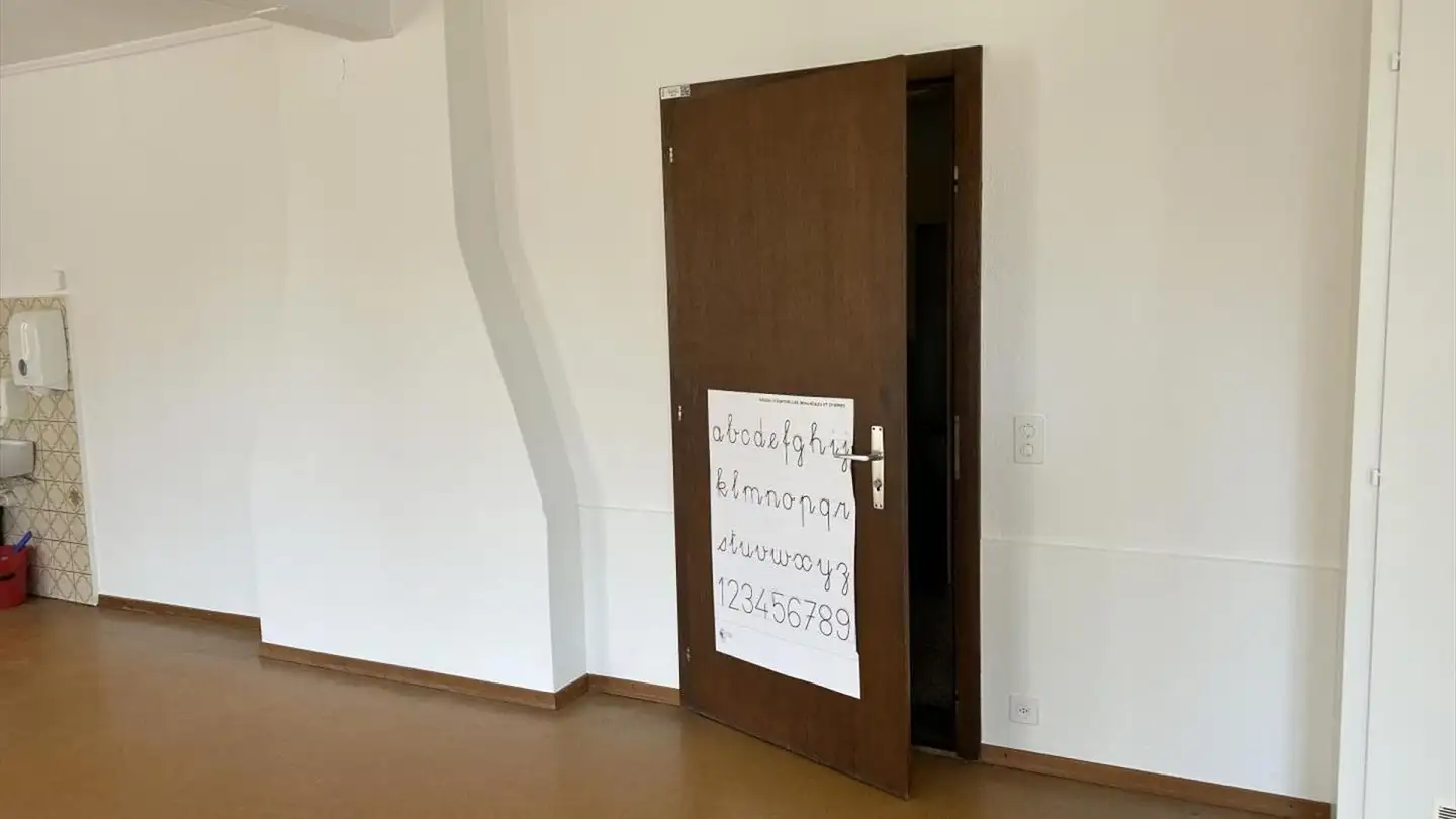 Spazio ufficio in affitto - Place Du Village 1, 1088 Ropraz - Photo 4