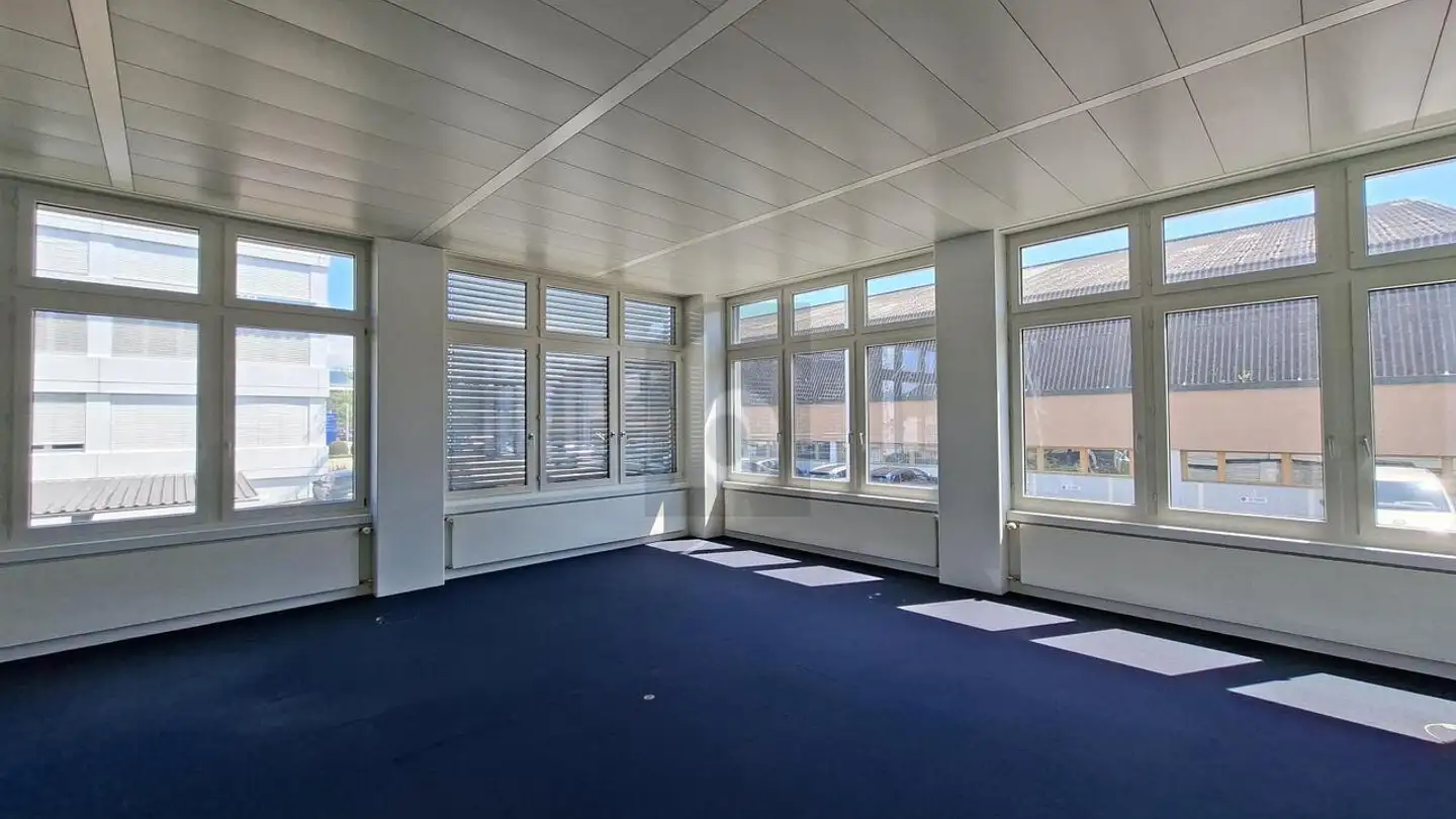 Office space for rent - 6331 Hünenberg