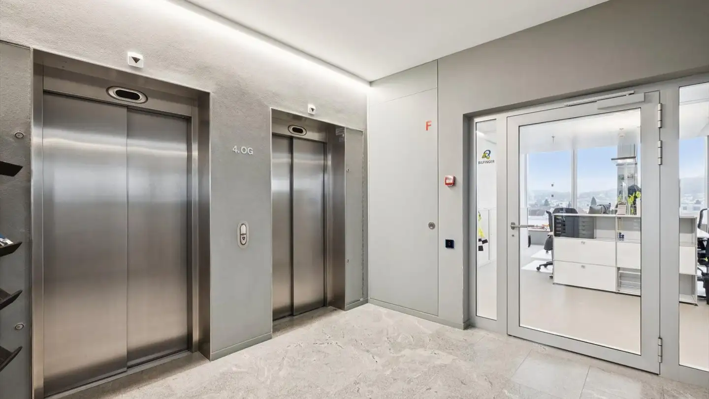 Commercial à louer - Untere Brühlstrasse 4, 4800 Zofingen - Photo 2