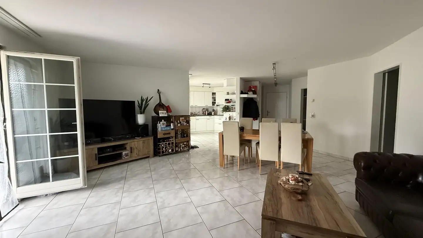 Appartement à louer - 8166 Niederweningen