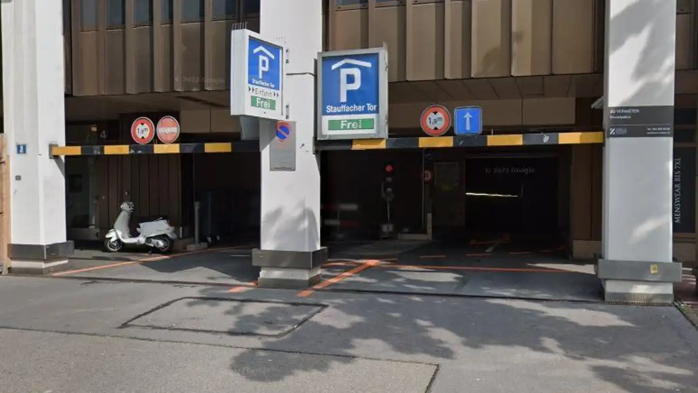 Parcheggio sotterraneo in affitto - Werdstrasse 6, 8001 Zürich