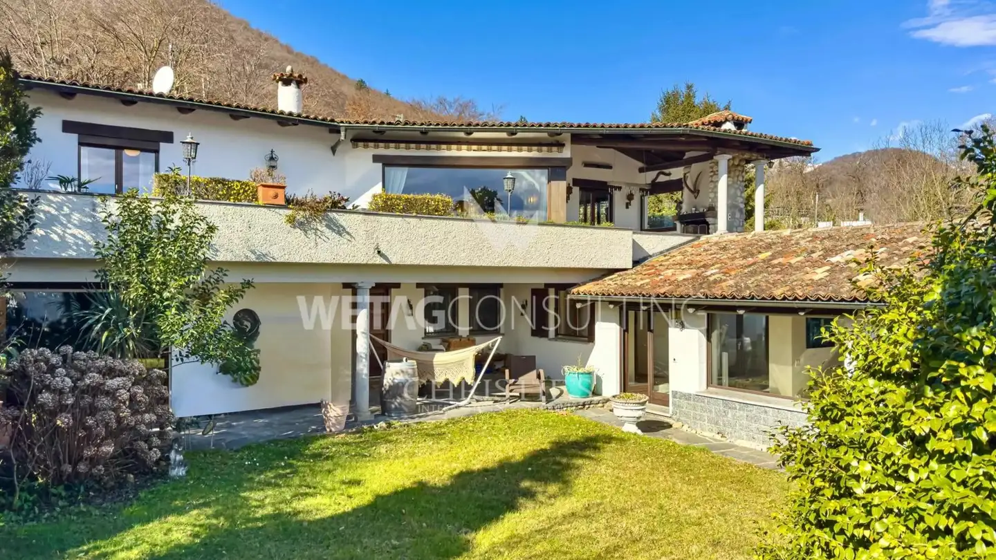 Villa à vendre - 6984 Pura