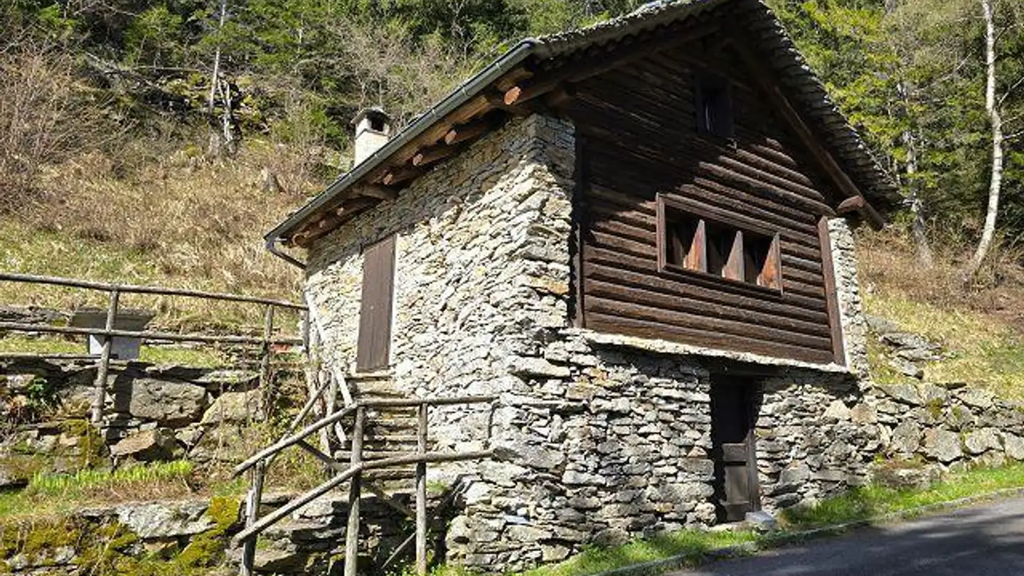 Maison à vendre - 6721 Ludiano