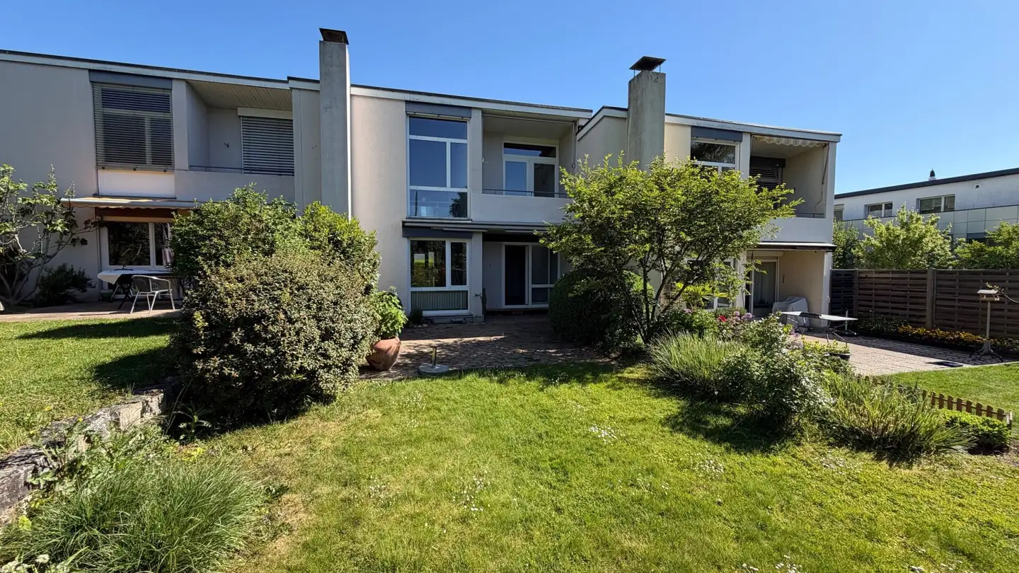 Reihenhaus kaufen - Gustackerstrasse 34, 4103 Bottmingen