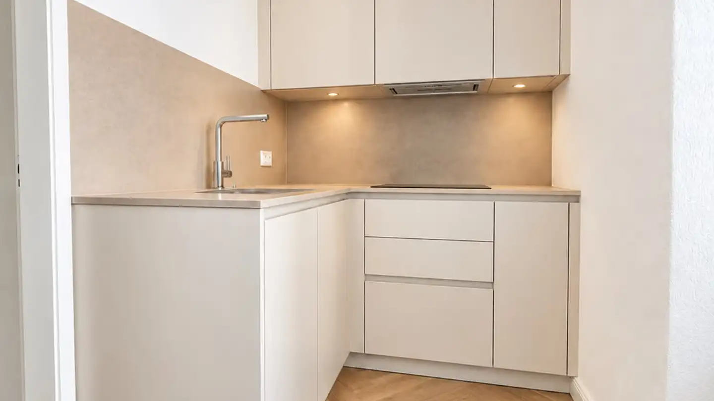Appartement à louer - Rue Du Châtelard 25, 2034 Peseux - Photo 2
