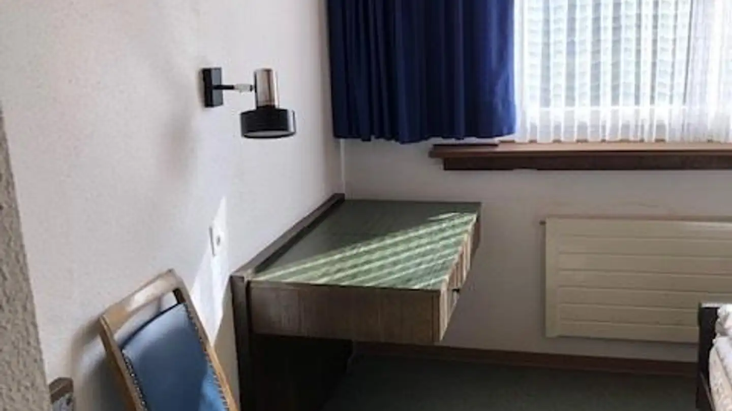 Appartement meublé à louer - Hauptstrasse 4, 7074 Malix - Photo 4