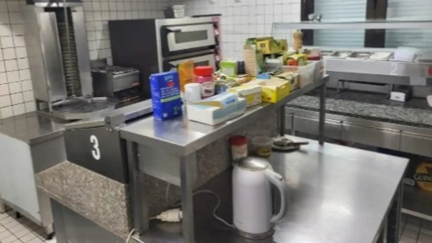 Coffee shop for rent - Rue Du Général-Dufour / General-Dufour-Strasse 41, 2502 Biel/Bienne - Photo 3
