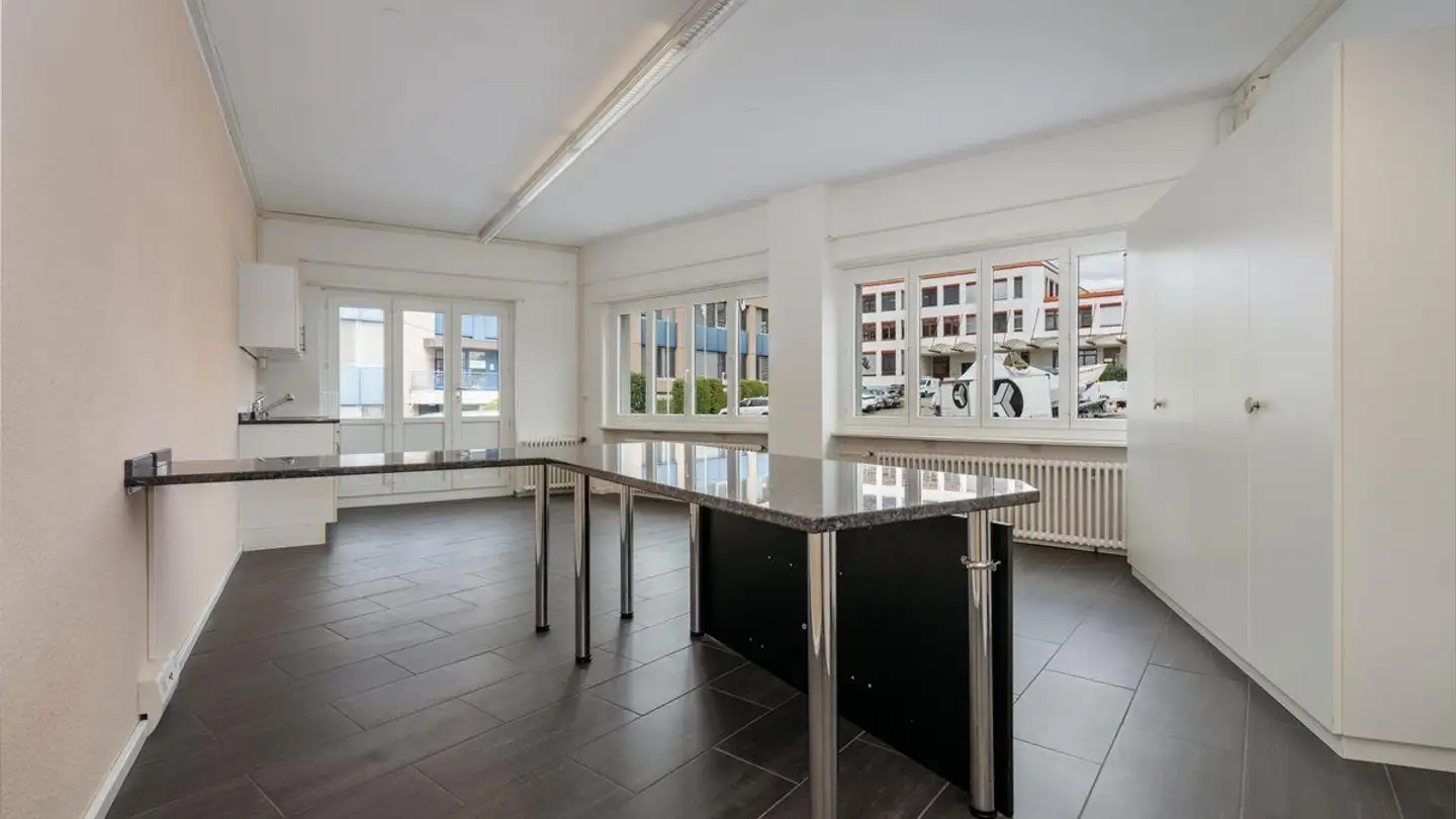Bürofläche mieten - 8306 Brüttisellen