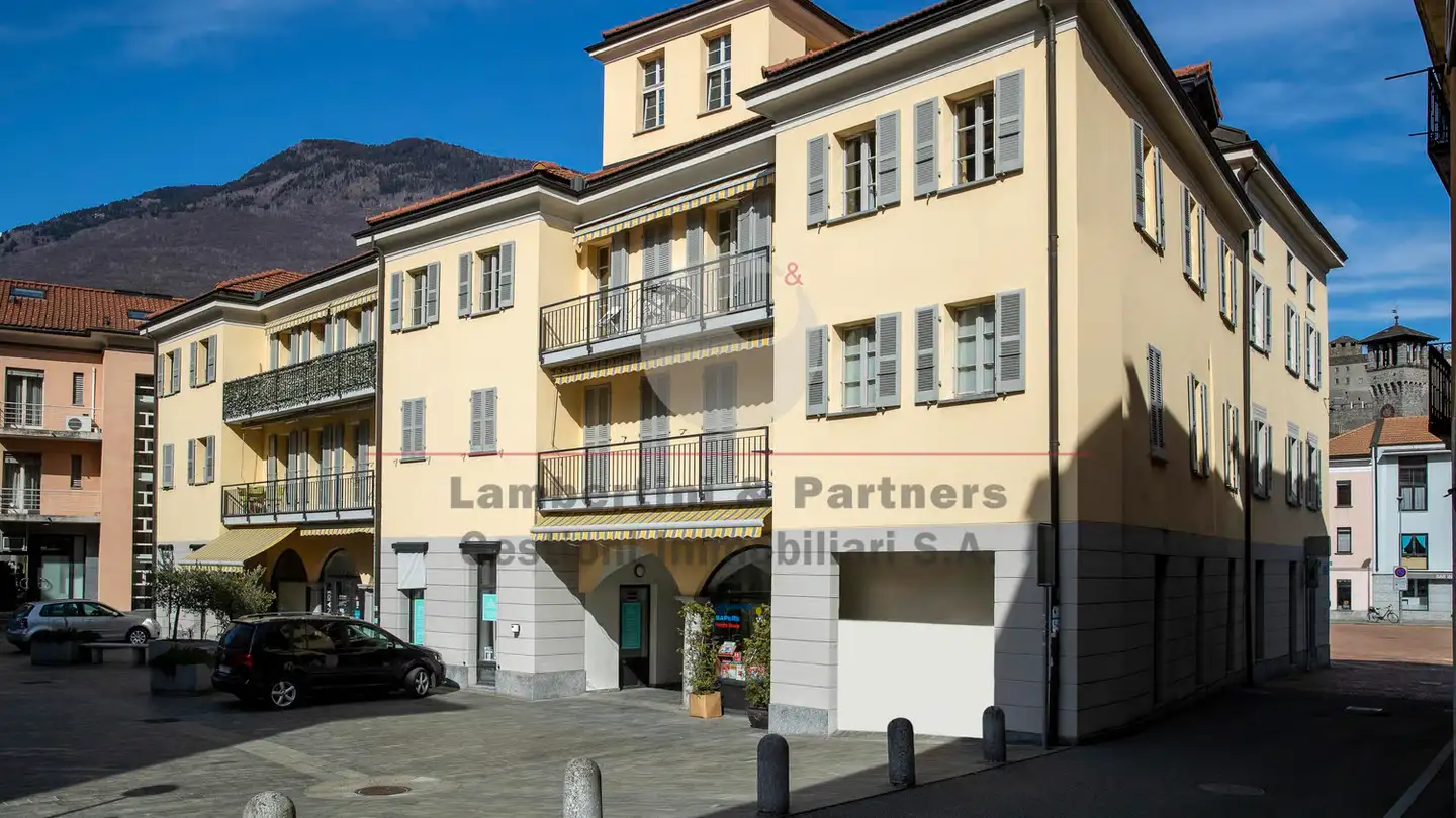 Appartement à louer - Piazza Indipendenza 6, 6500 Bellinzona - Photo 3