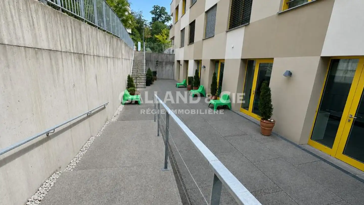 Commercial for sale - Place de la Sallaz, 1010 Lausanne - Photo 3