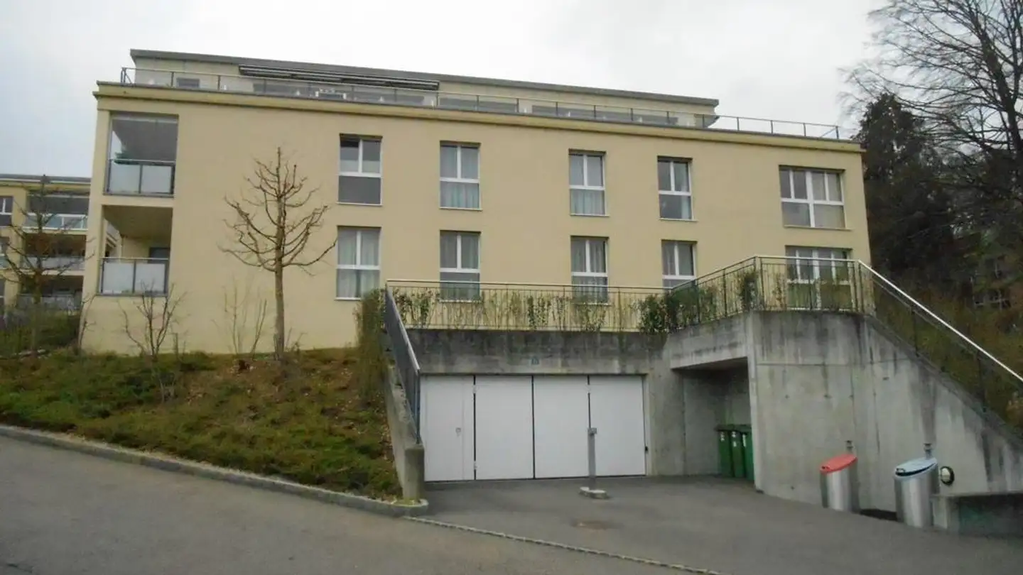 Parcheggio sotterraneo in affitto - Holeeweg, 4123 Allschwil
