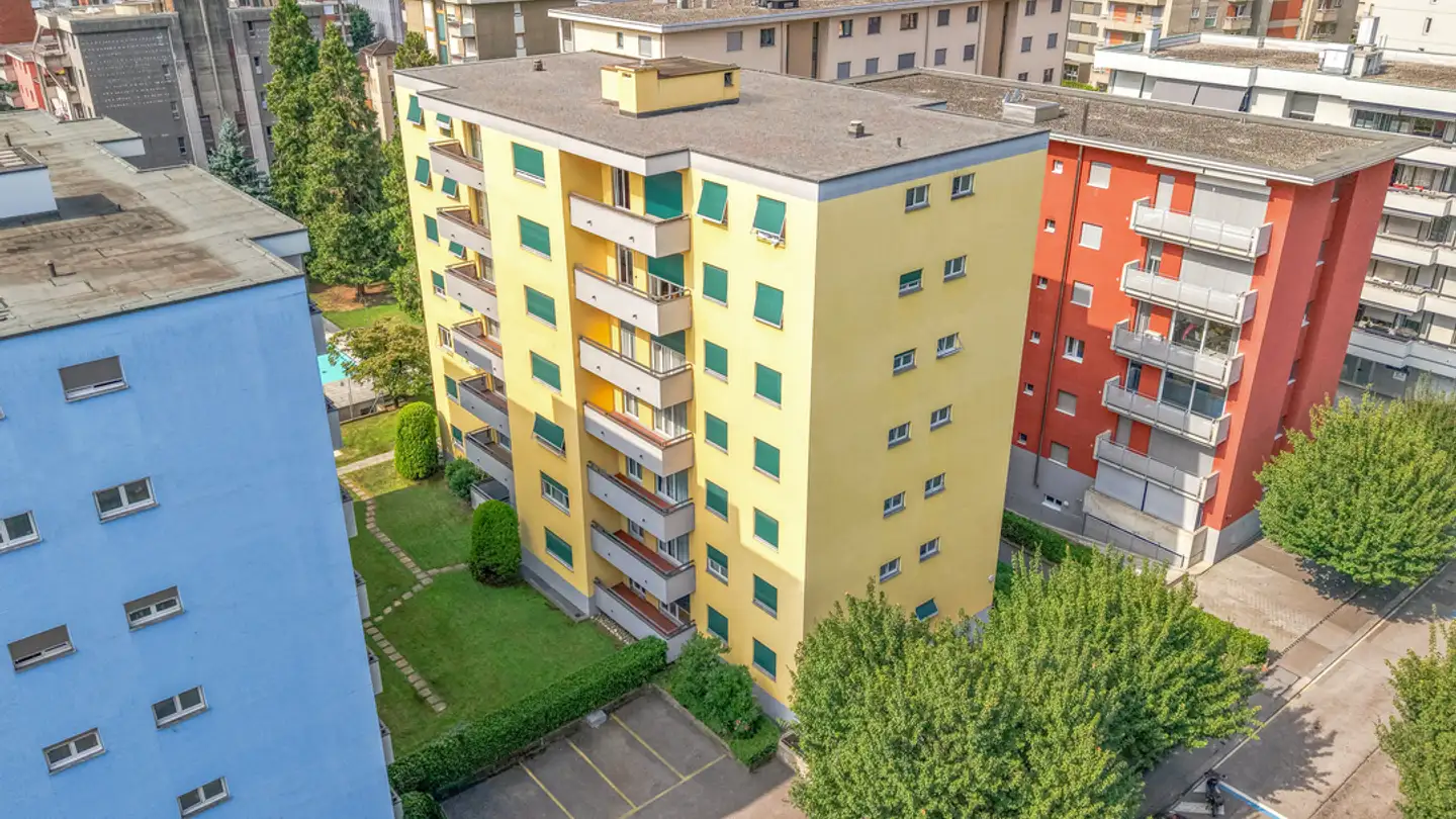 Covered parking space for rent - Via Giacomo Brentani 4, 6900 Lugano