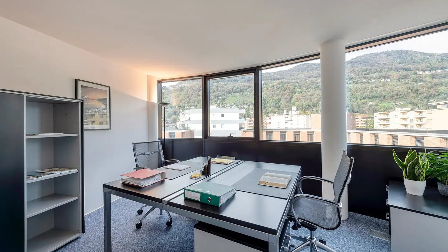 Spazio ufficio in affitto - Via Lugano 13, 6982 Agno - Photo 2