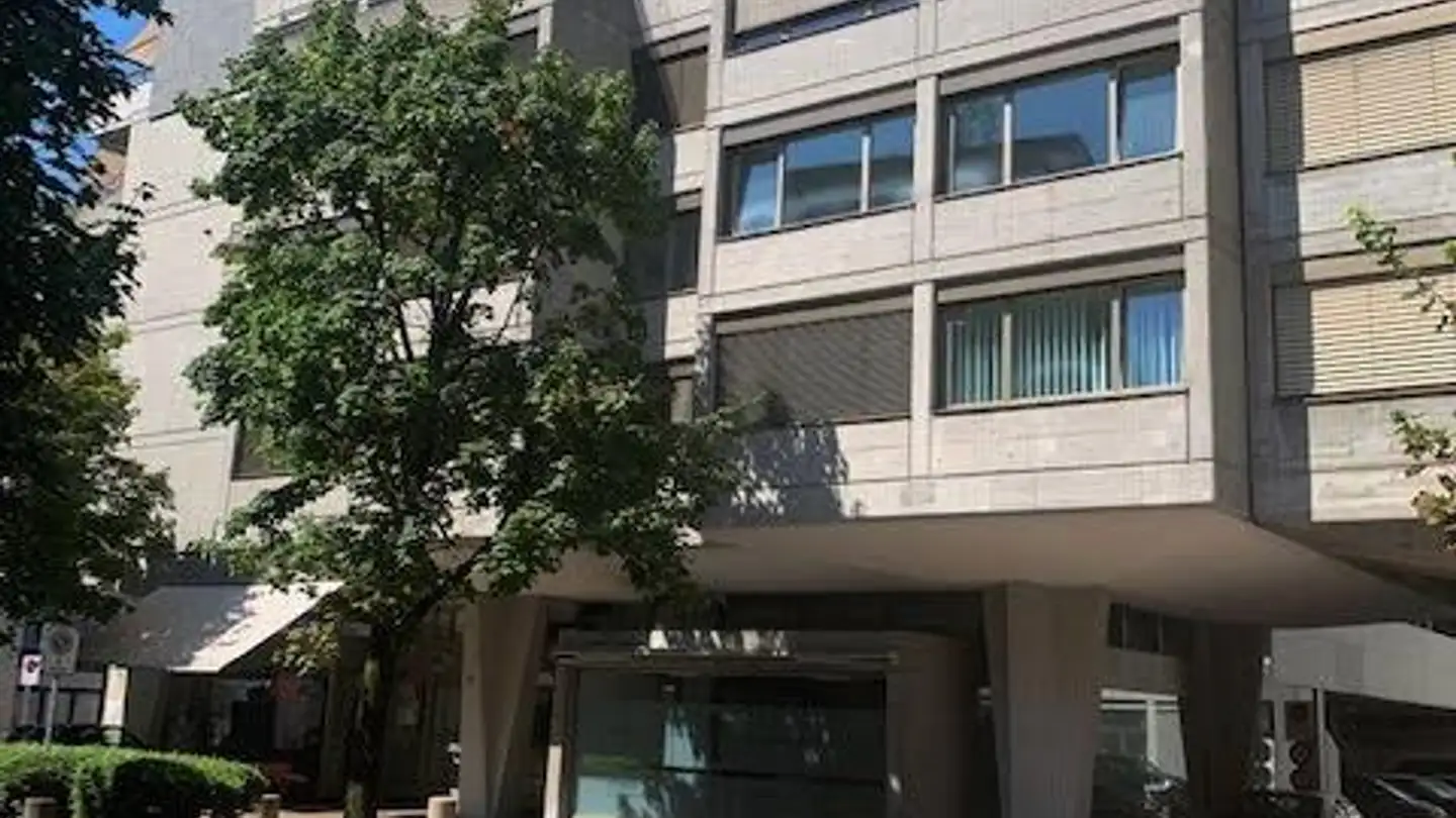 Tiefgaragenstellplatz mieten - Industriestrasse 9, 6300 Zug