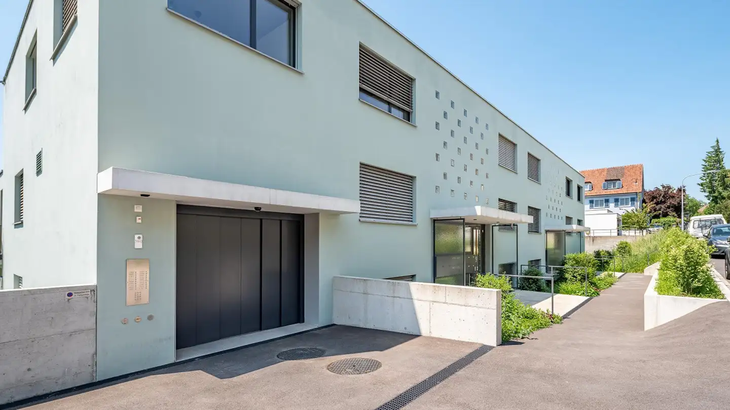 Tiefgaragenstellplatz mieten - Bauherrenstrasse 9, 8049 Zürich