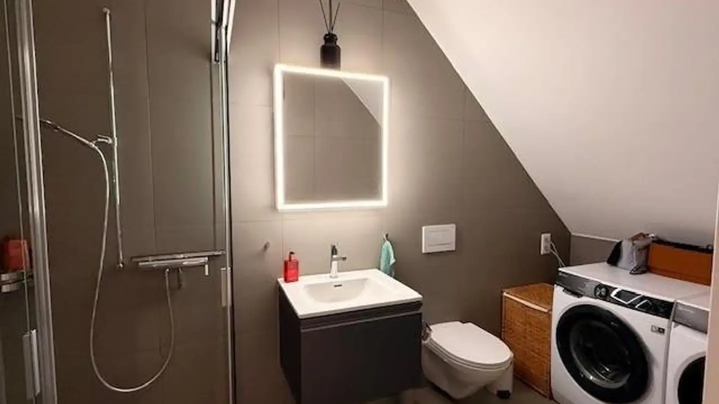 Appartement à louer - Geerenstrasse 5, 8172 Niederglatt ZH - Photo 4