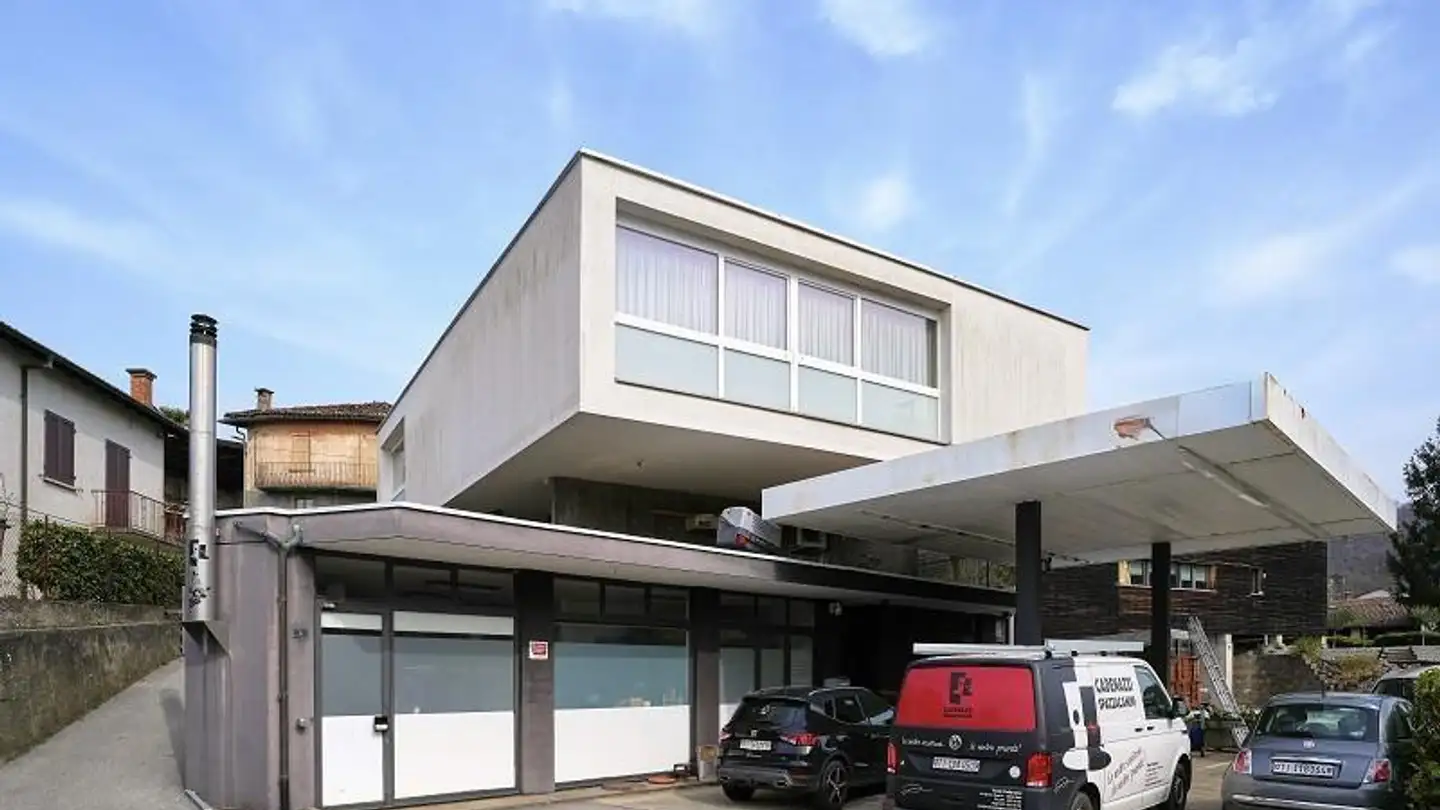 Einfamilienhaus kaufen - 6864 Arzo