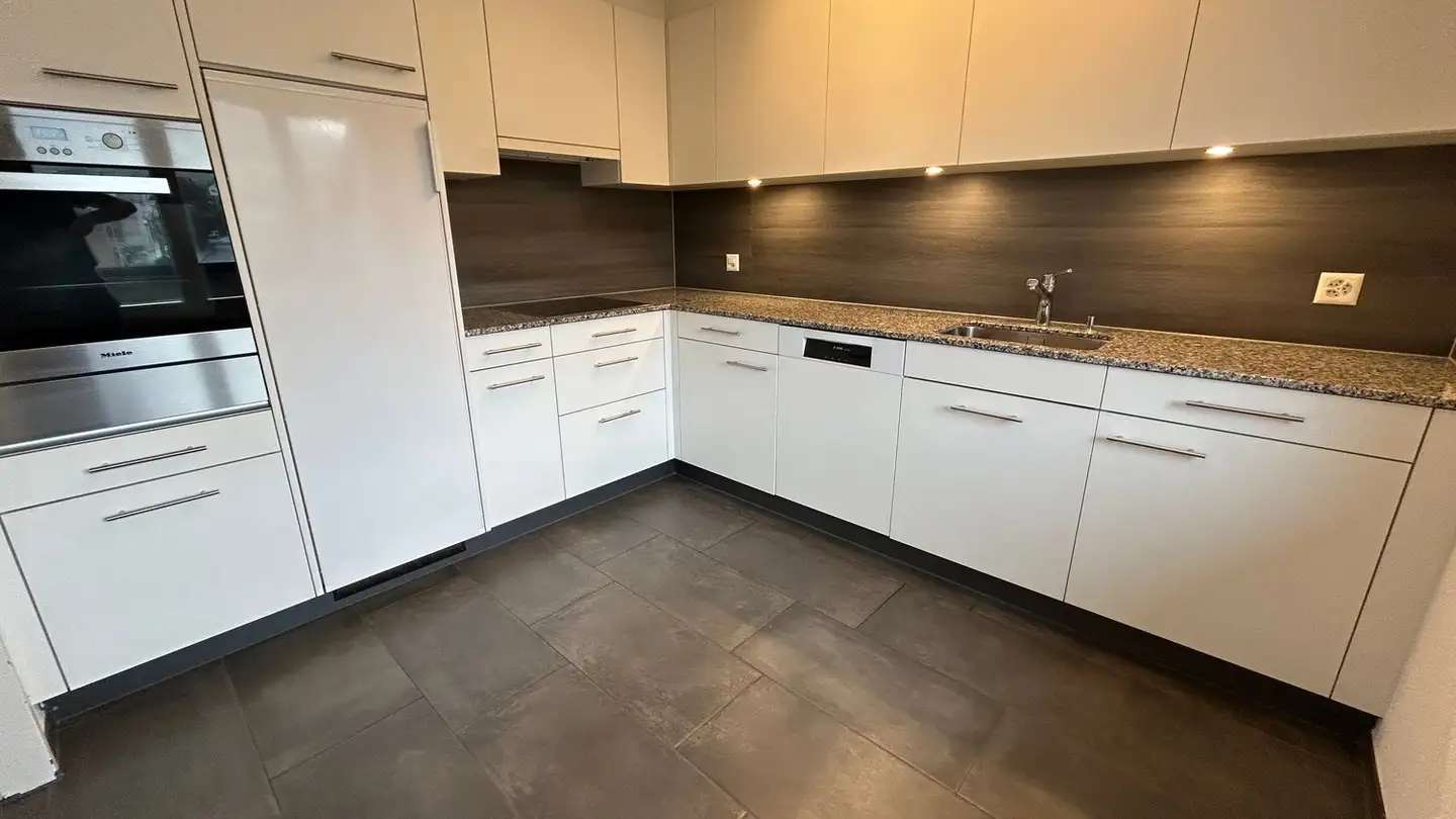 Attique à louer - Sagiweg 4, 5737 Menziken - Photo 2