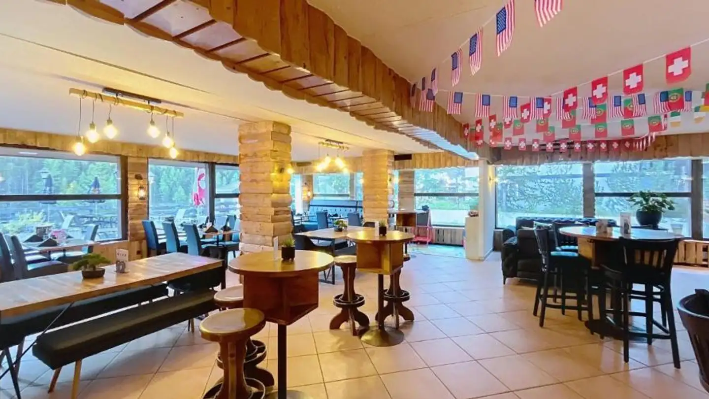 Commercial for sale - 3961 Grimentz