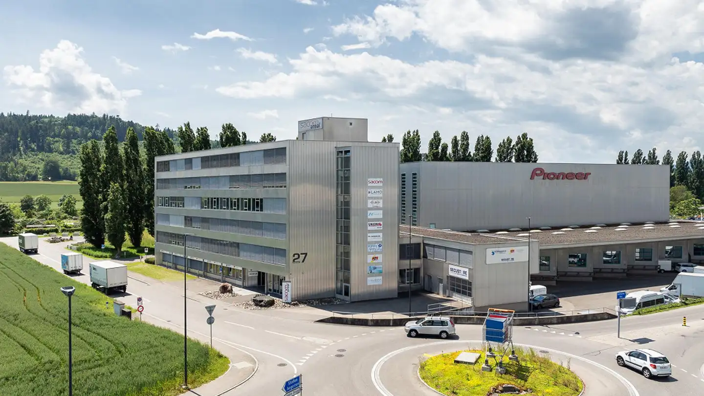 Commercial for rent - Erlenstrasse 27, 2555 Brügg BE