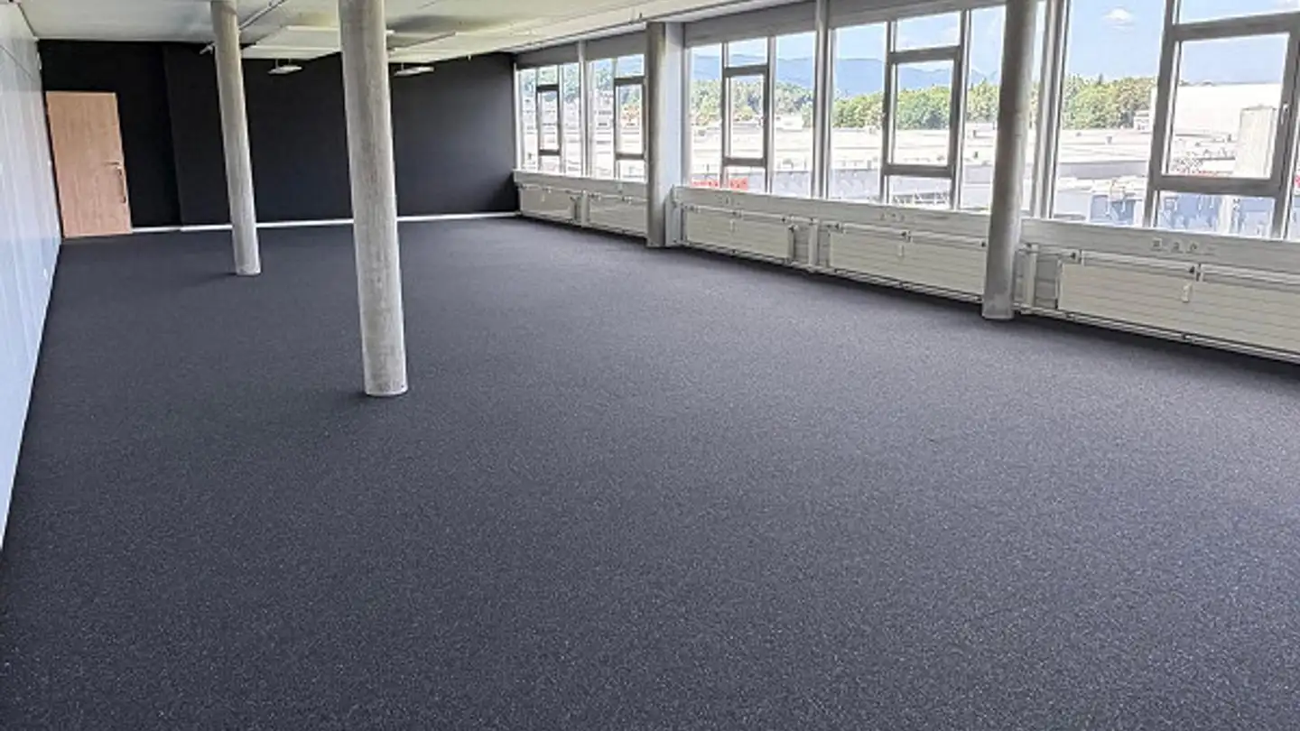 Commercial for rent - Erlenstrasse 27, 2555 Brügg BE - Photo 3