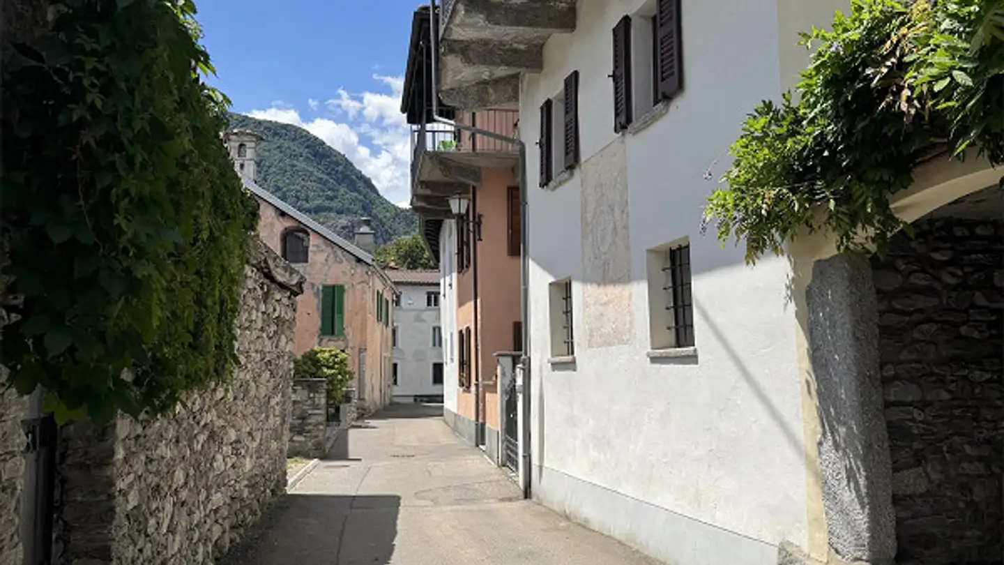 Einfamilienhaus kaufen - Contrada San Giorgio 11, 6616 Losone - Foto 2
