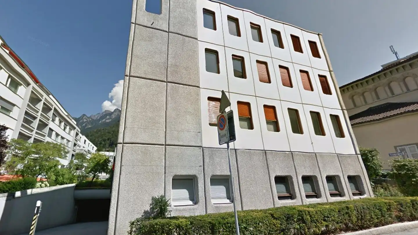 Single garage for rent - Theaterweg 1, 7000 Chur