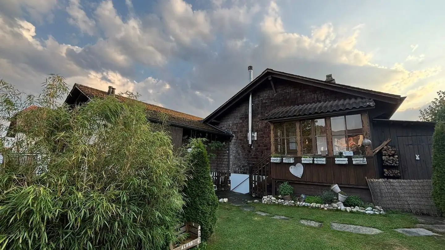 Einfamilienhaus kaufen - Lindenstrasse, 3043 Uettligen