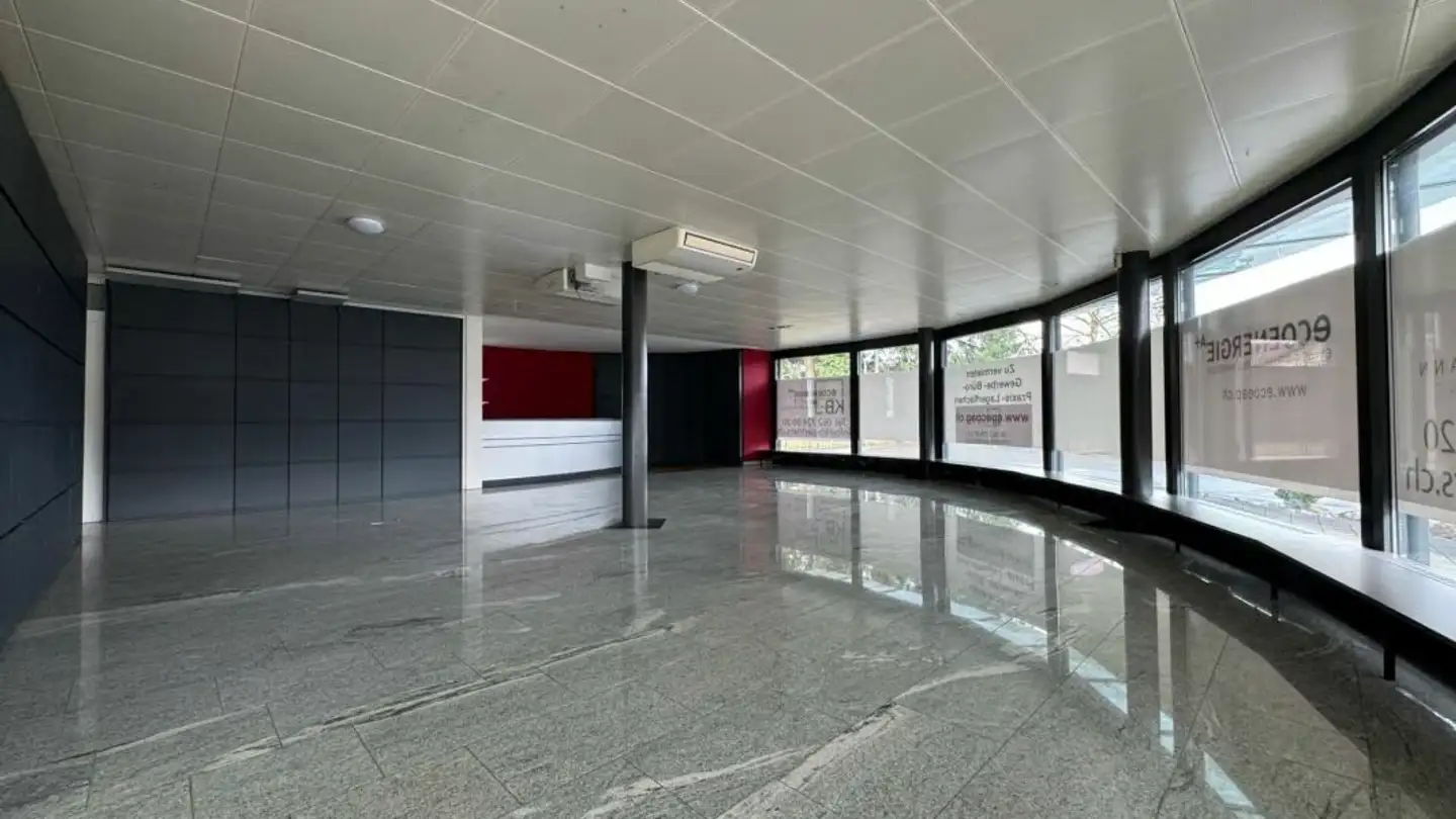 Spazio pubblicitario in affitto - Aarauerstrasse 7, 5040 Schöftland - Foto 3