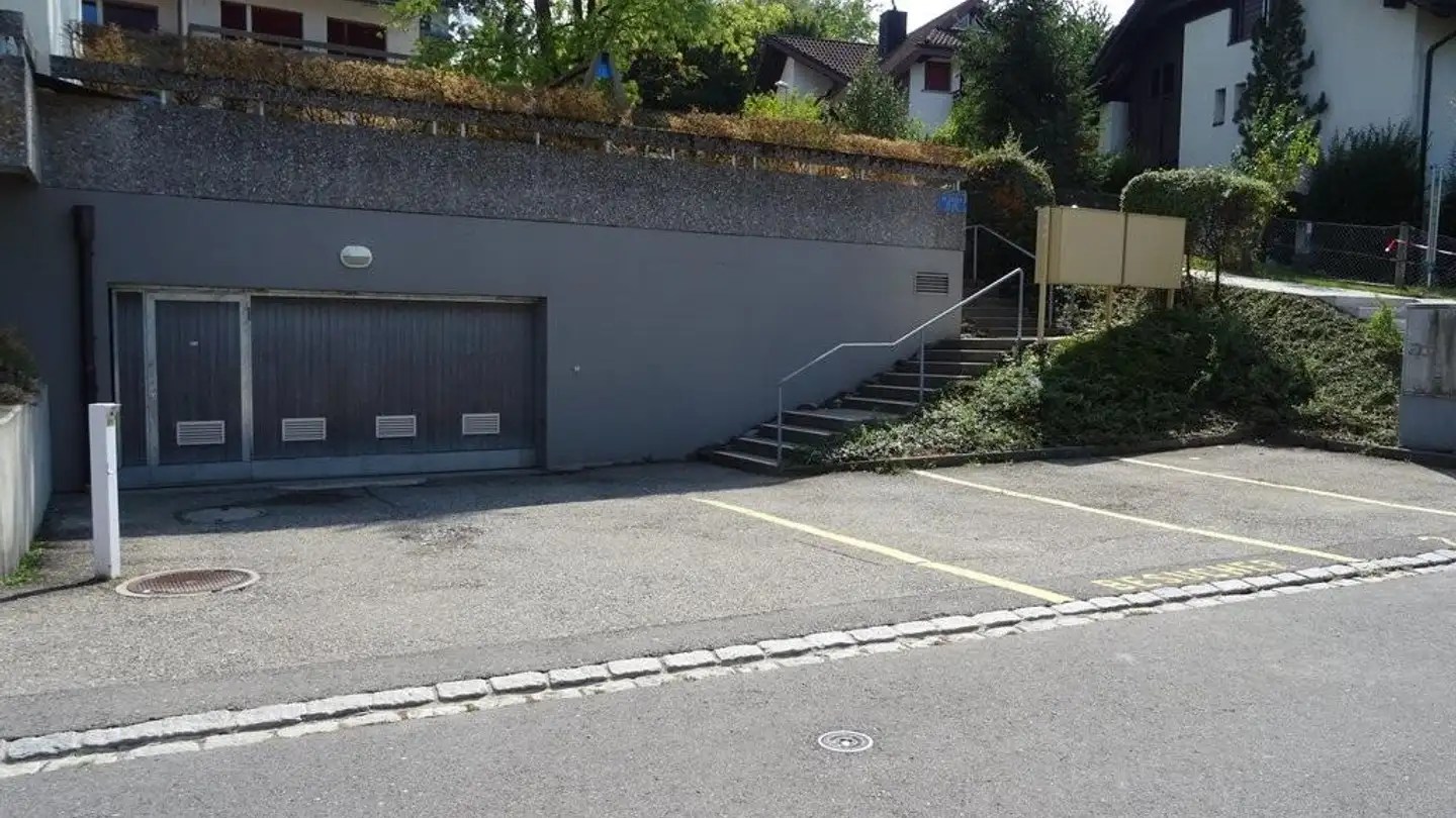 Place de parking souterraine à louer - Im Späten, 8906 Bonstetten