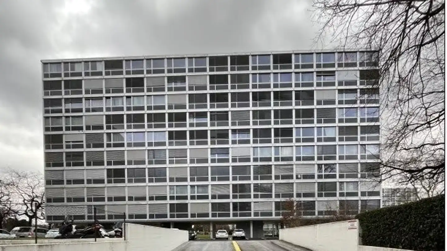 Tiefgaragenstellplatz mieten - Avenue Sainte-Cécile 5, 1217 Meyrin - Foto 2