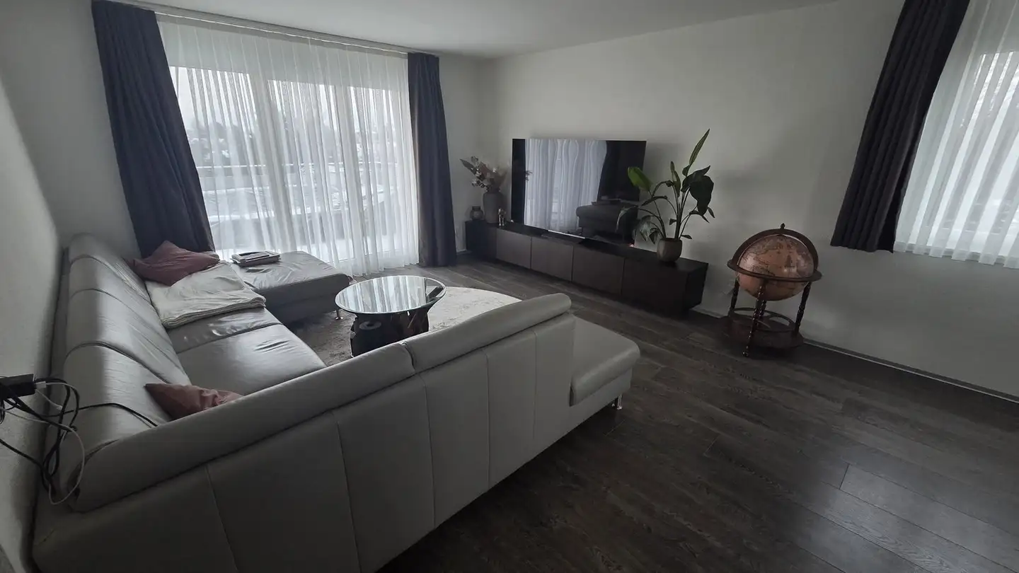 Appartement meublé à louer - 8603 Schwerzenbach - Photo 2