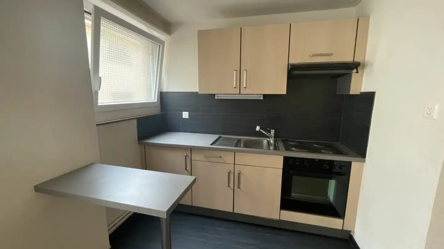 Studio for rent - Rue De Flandres 5, 2000 Neuchâtel - Photo 2