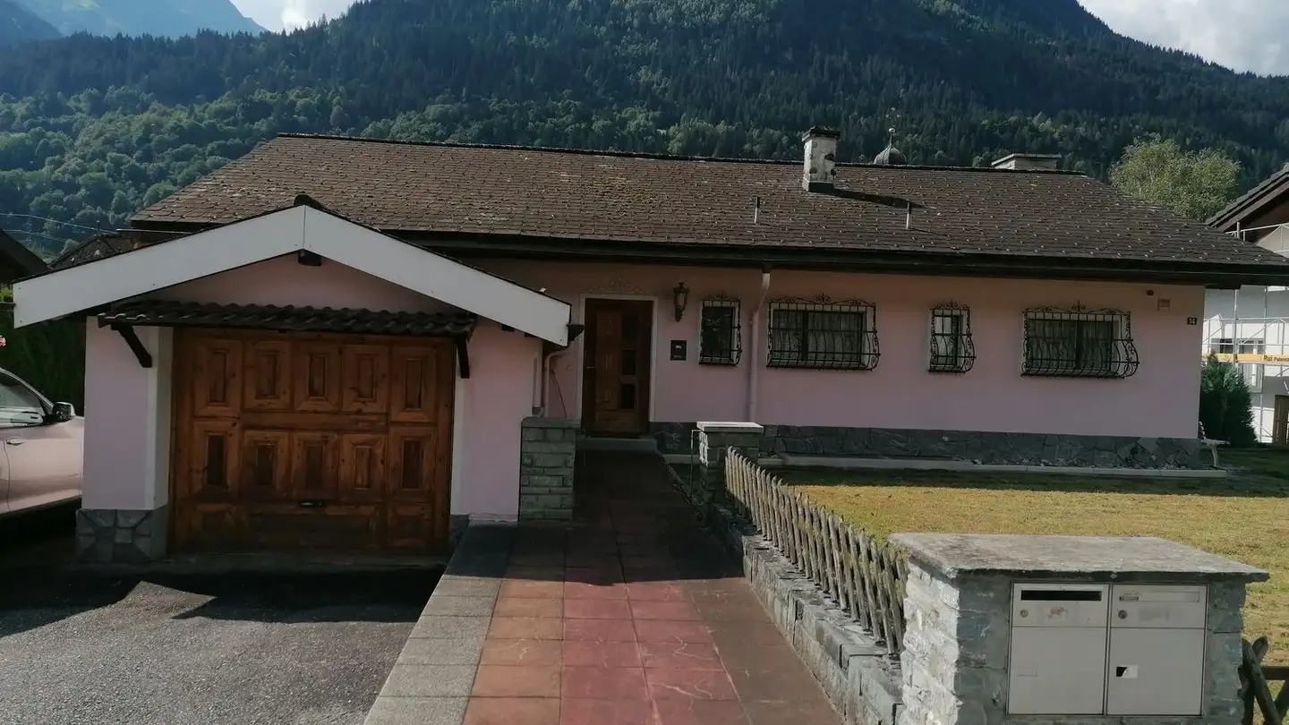 Maison jumelle à vendre - Via Dulezi 14, 7166 Trun