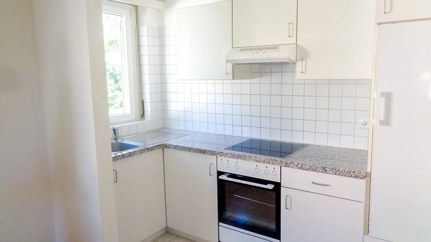 Apartment for rent - Via Di Mezzo 3, 6648 Minusio - Photo 2