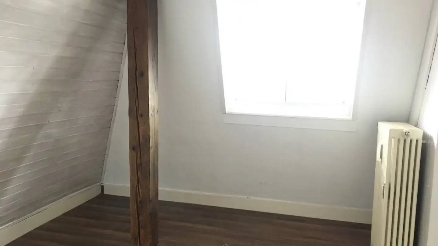 Atelier à louer - Schloss-Strasse, 2560 Nidau