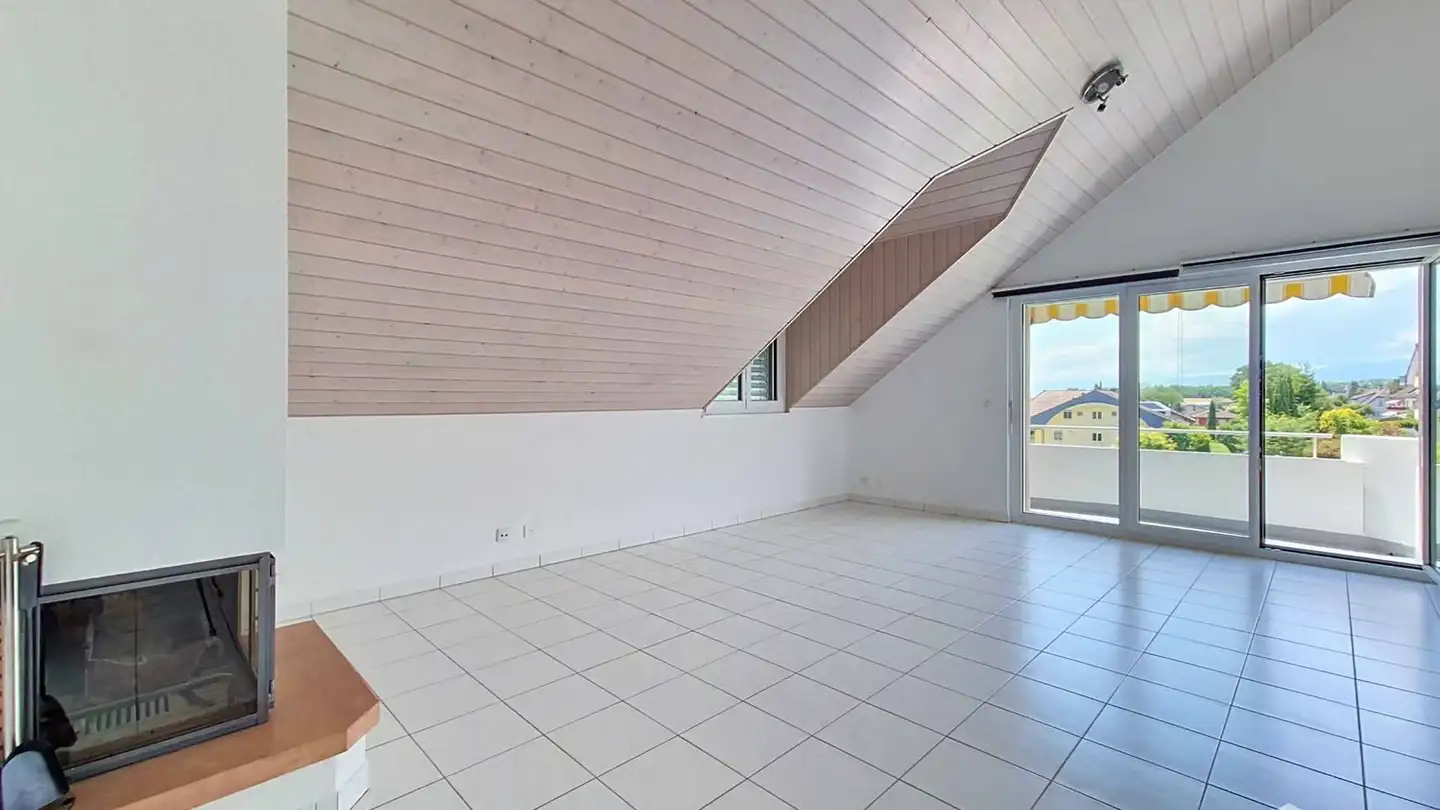 Attique à vendre - 1162 St-Prex