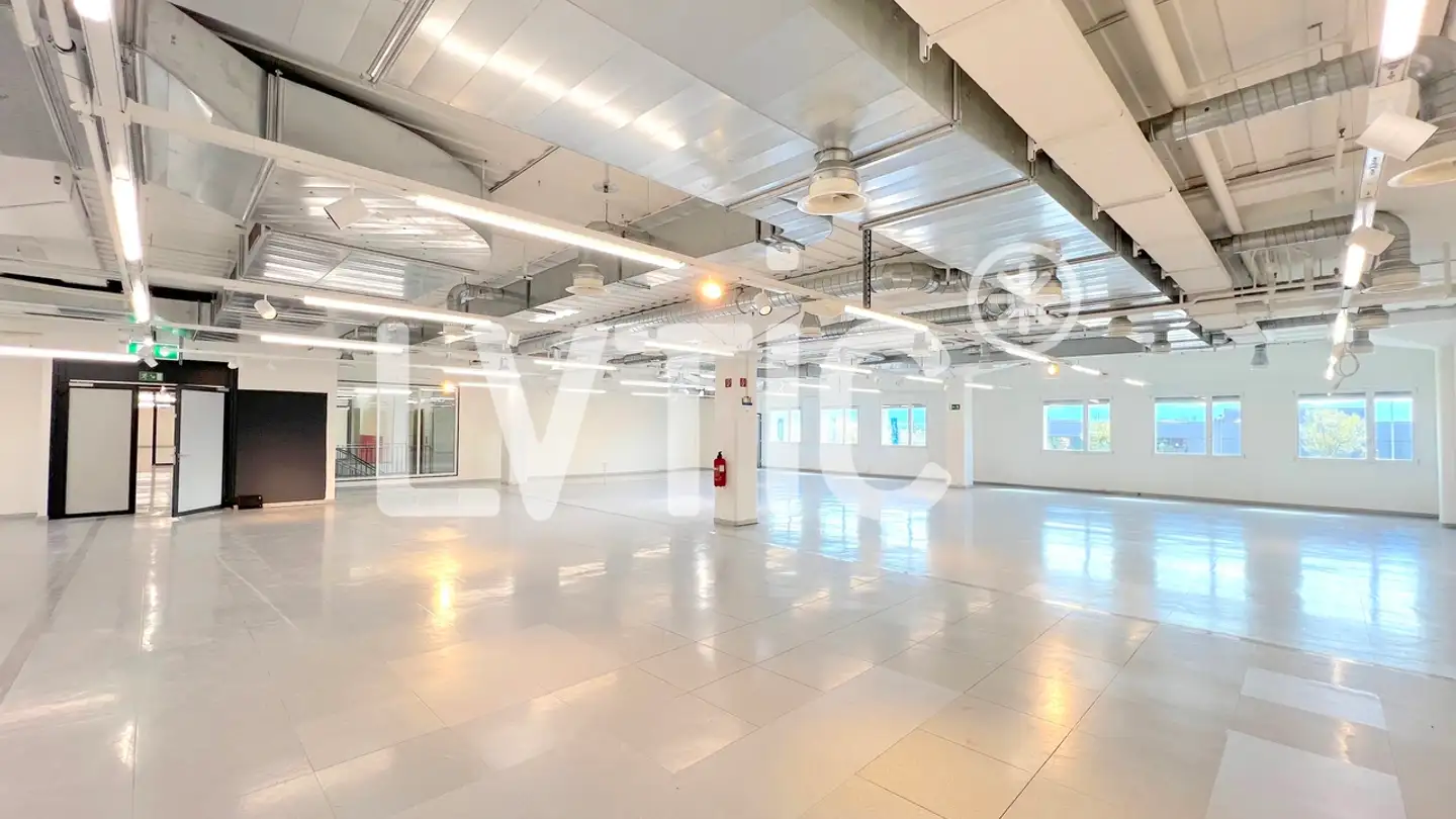 Shop for rent - Etoy, 1163 Etoy