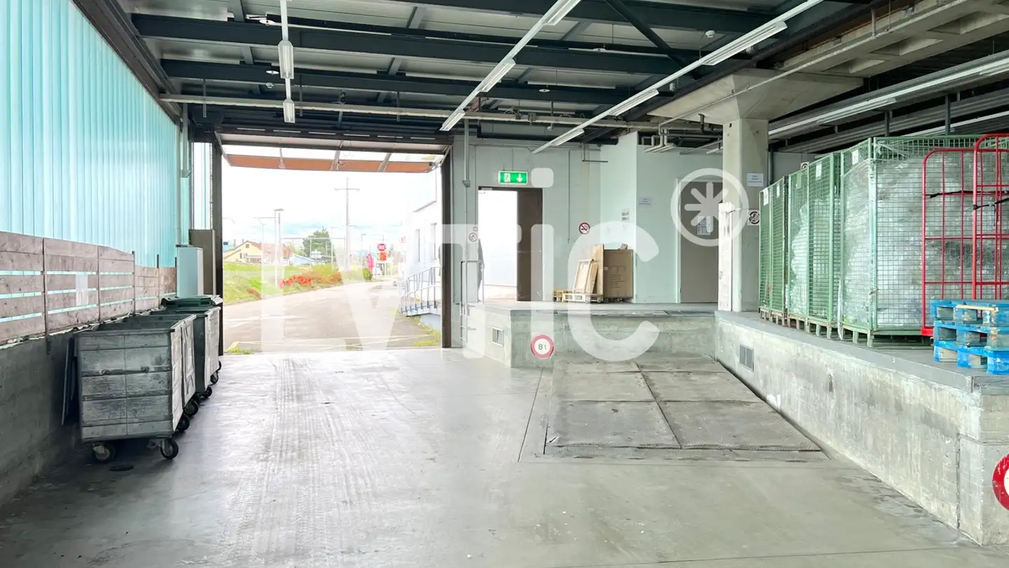 Negozio in affitto - Etoy, 1163 Etoy - Photo 4