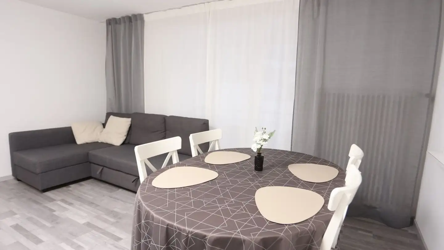 Single house for rent - 8783 Linthal