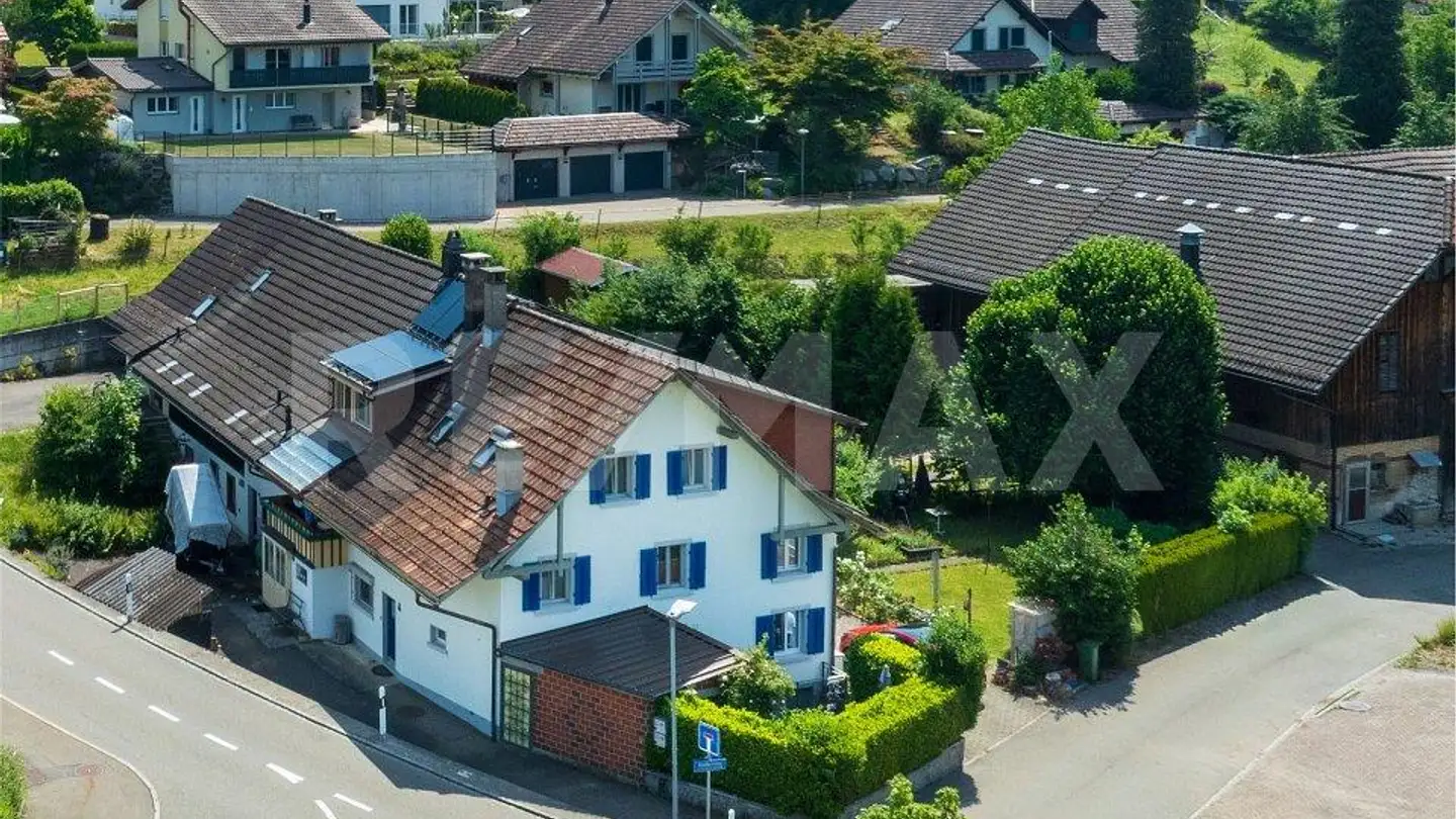 Stepped house for sale - Gstalderstrasse 51, 8607 Aathal-Seegräben