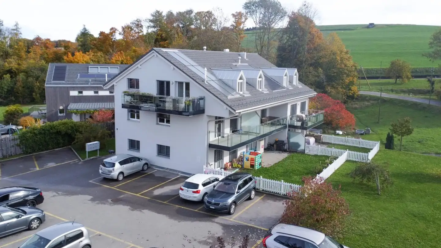 Mixed-use building for sale - 1682 Cerniaz VD