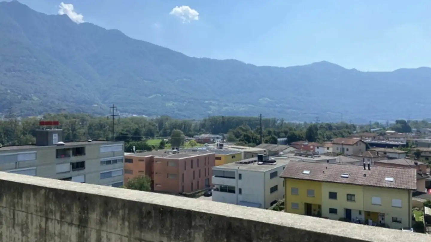 Wohnung mieten - I Mundásc 2a, 6513 Monte Carasso