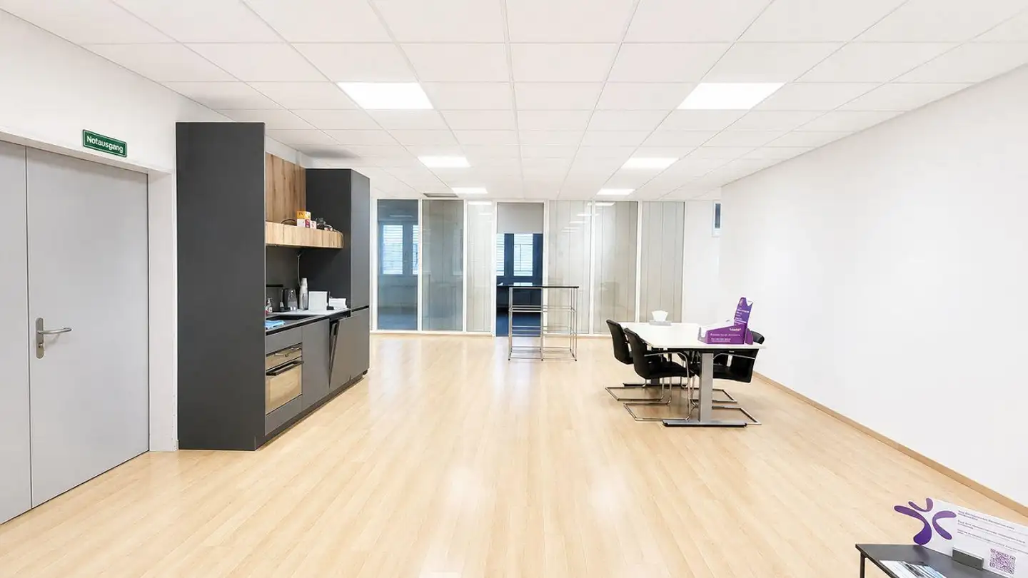Office space for rent - Bösch 80b, 6331 Hünenberg - Photo 4