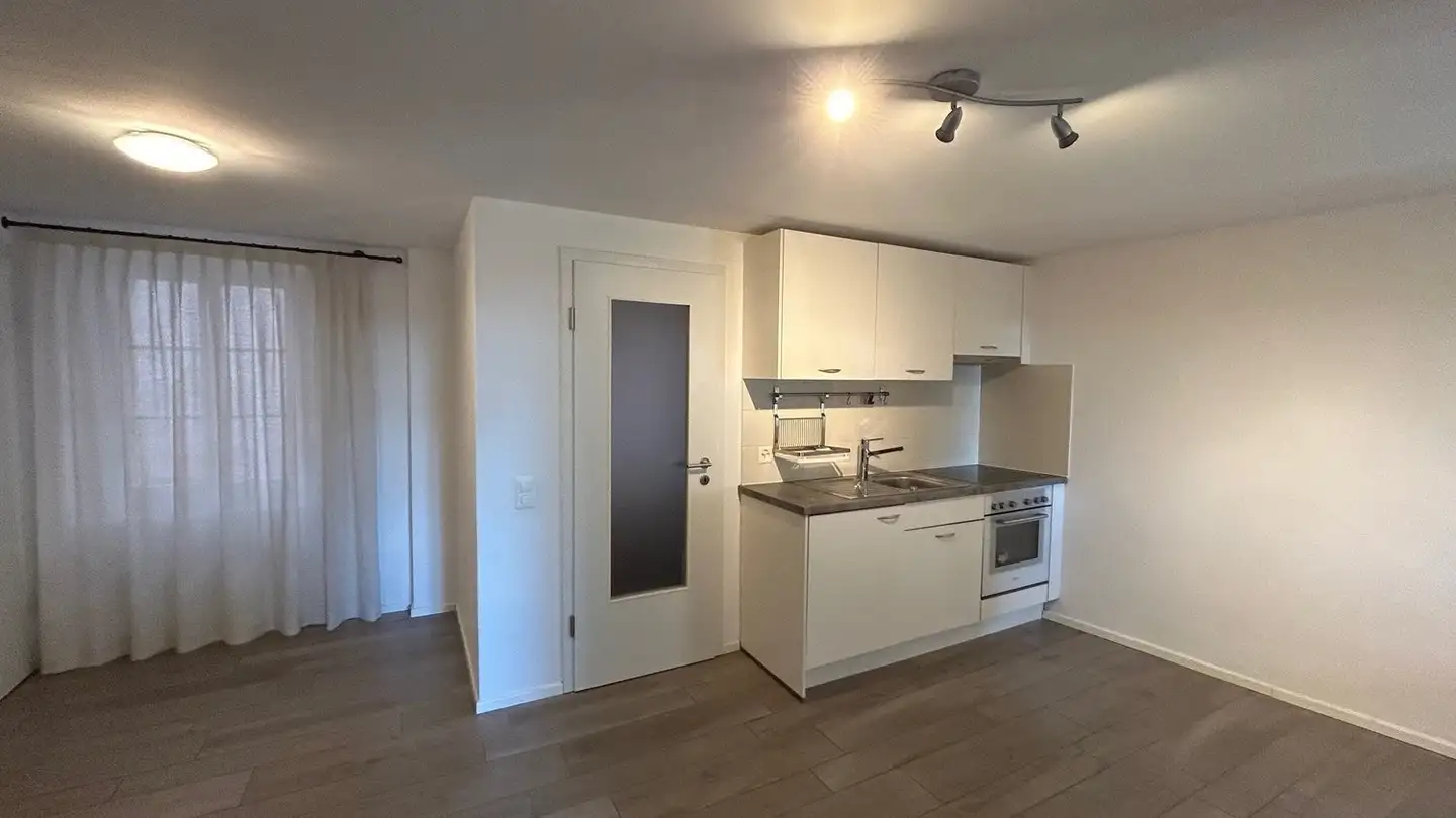 Appartement à louer - Via Bernardo Peyer 22, 6866 Meride - Photo 2