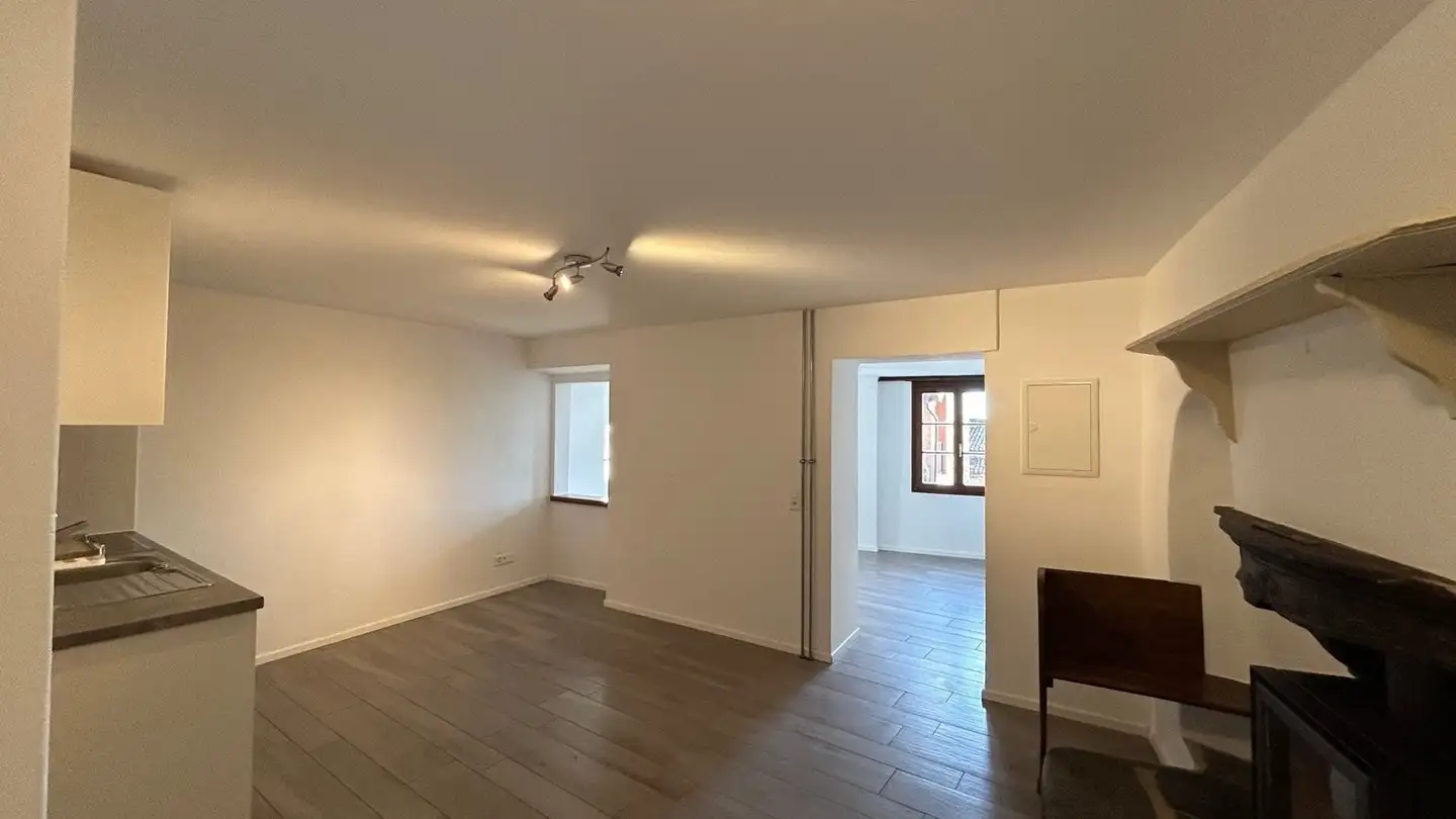 Appartement à louer - Via Bernardo Peyer 22, 6866 Meride - Photo 4