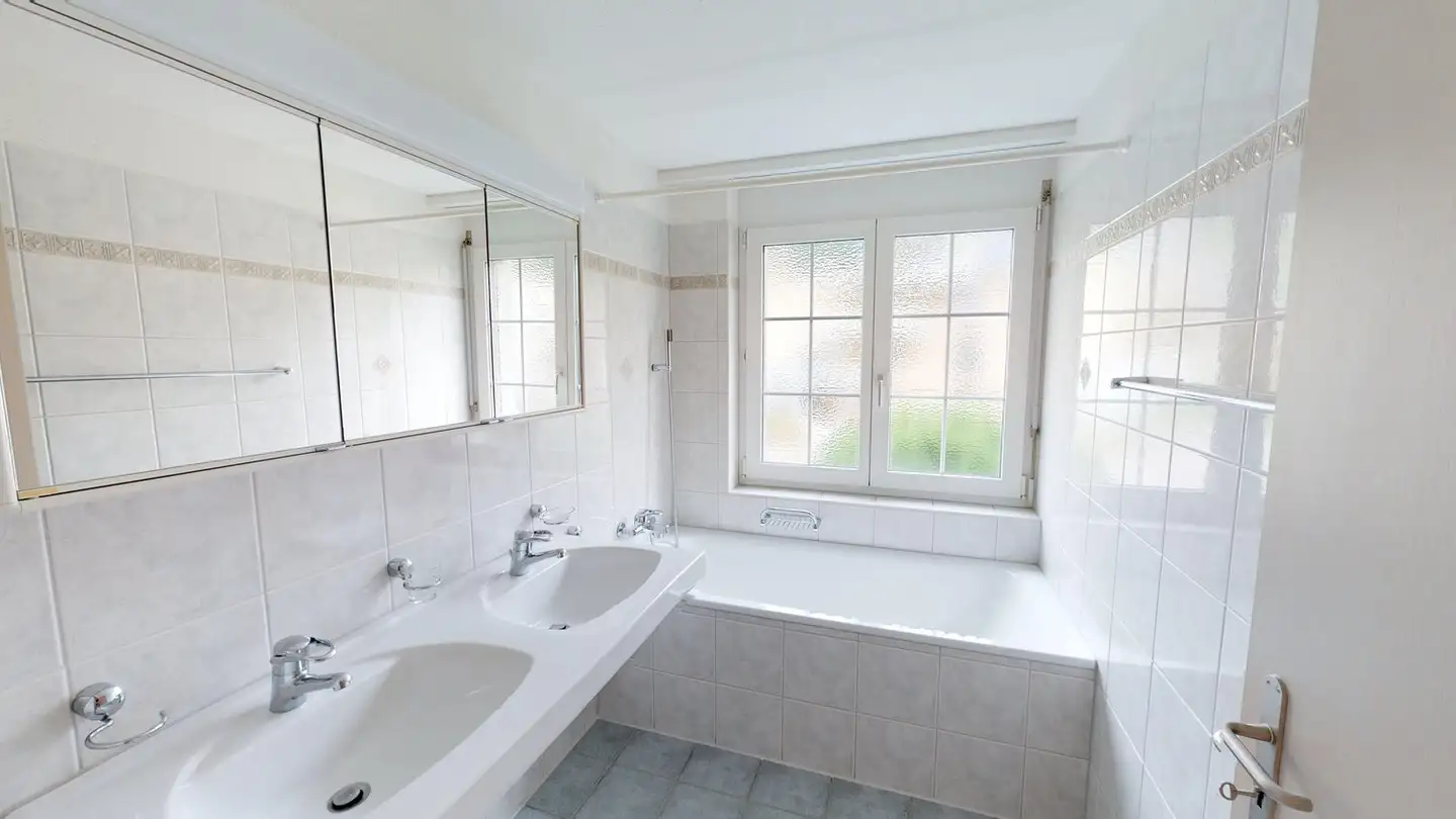 Apartment for rent - St. Gallerstrasse 15, 8856 Tuggen - Photo 4