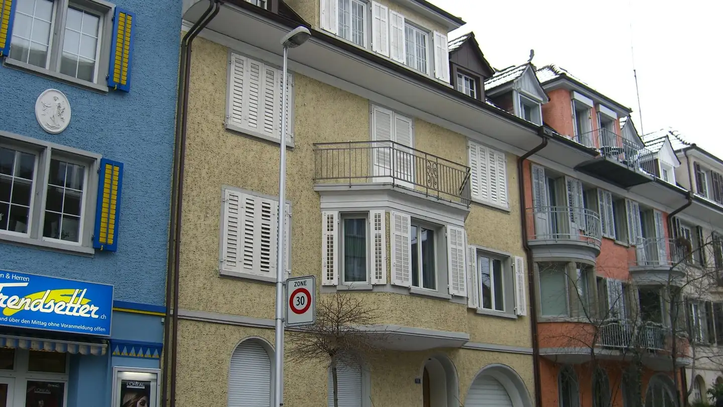 Dachgeschosswohnung mieten - Dornacherstrasse 11, 4600 Olten
